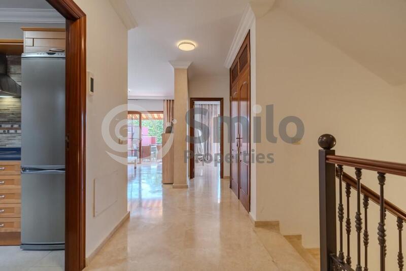 3 Schlafzimmer Villa zu verkaufen 3 Schlafzimmer Villa zu verkaufen