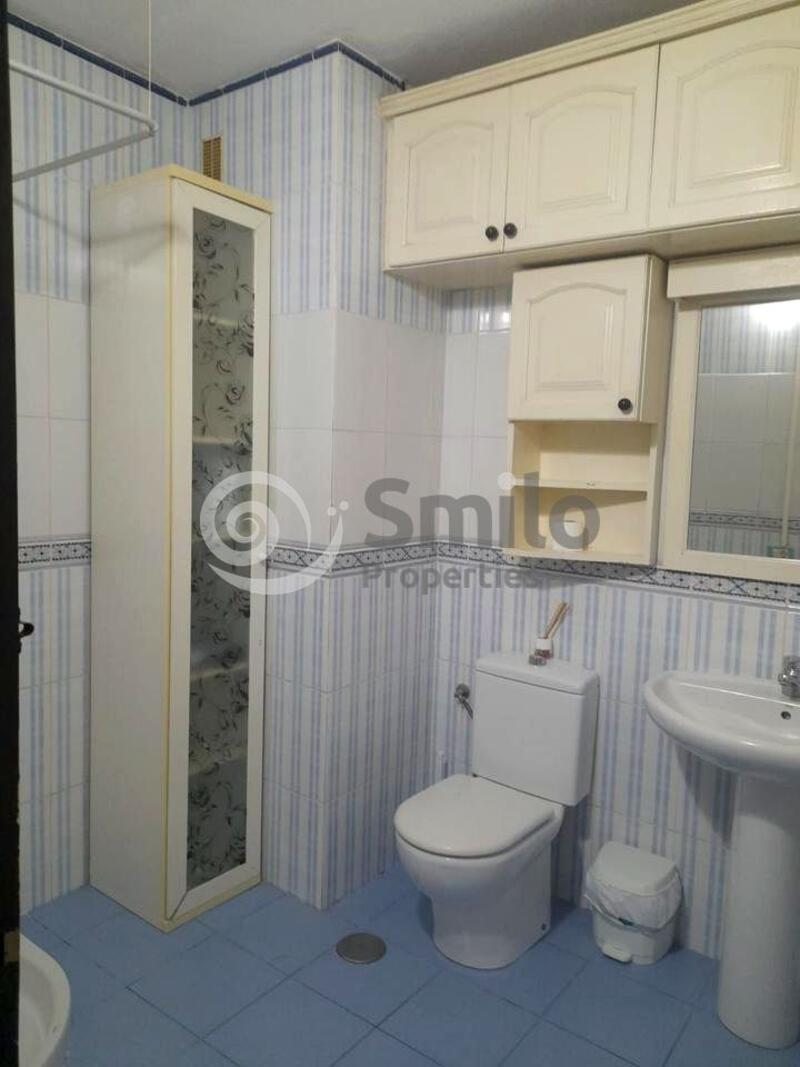 3 спальная комната квартира продается