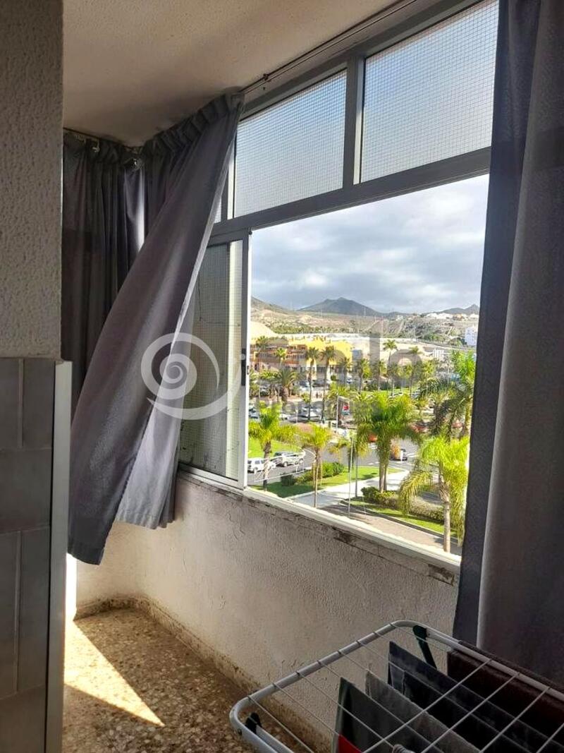 3 спальная комната квартира продается