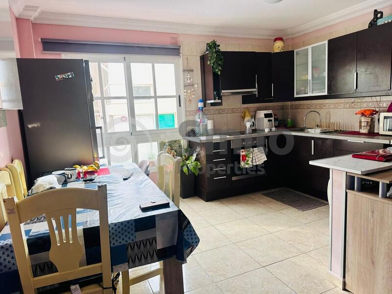 2 slaapkamer Appartement Te koop