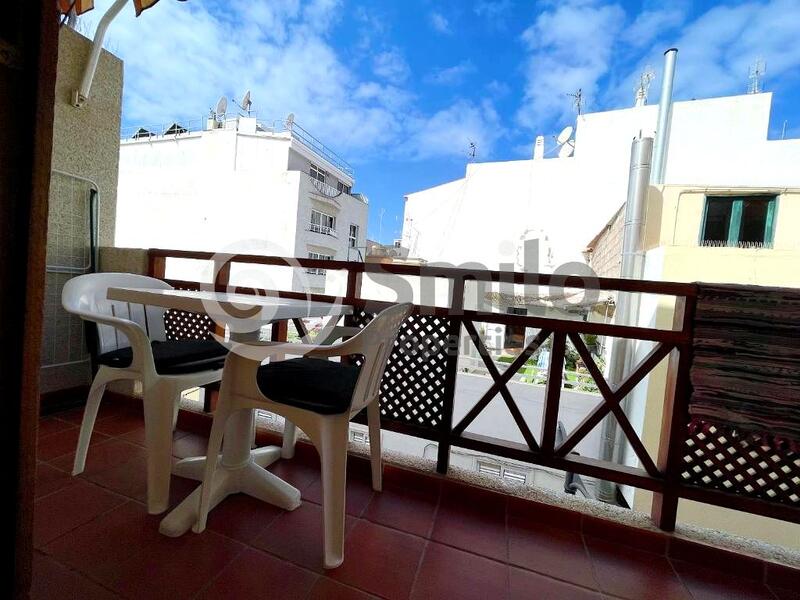 1 bedroom Apartment for Long Term Rent