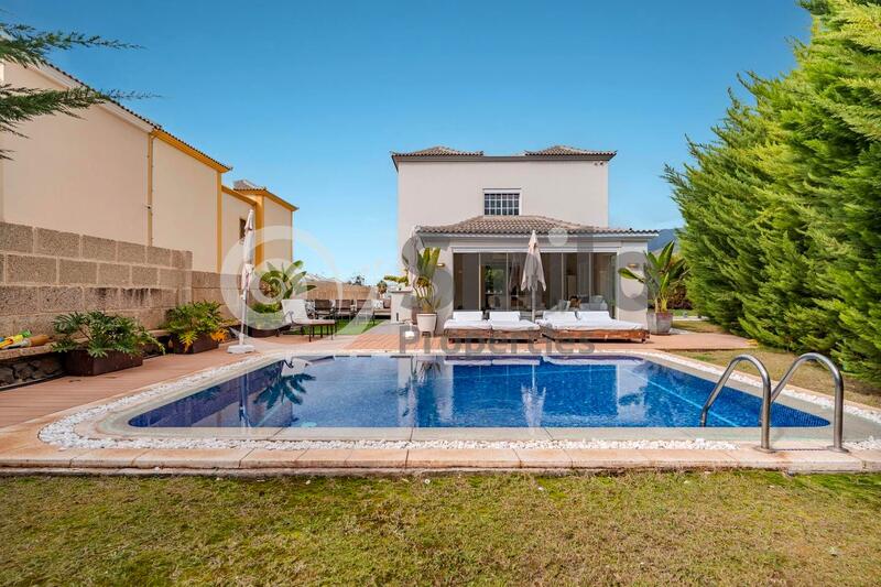 Villa à vendre dans Golf Costa Adeje, Tenerife