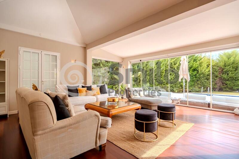 4 bedroom Villa for sale