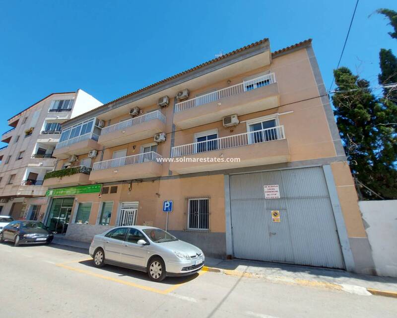 3 bedroom Apartment for sale