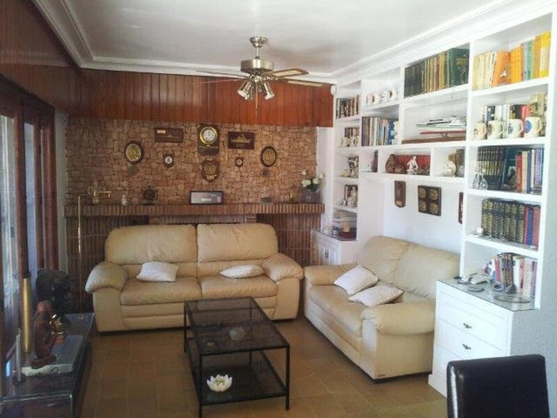 6 Cuarto Villa en venta