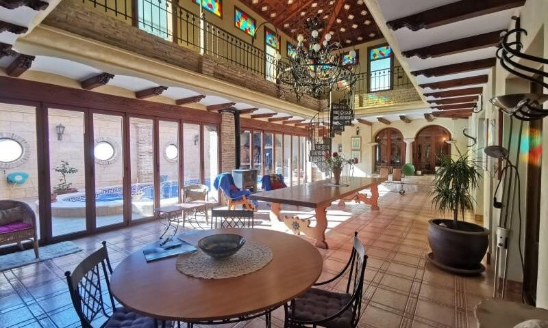 4 bedroom Villa for sale