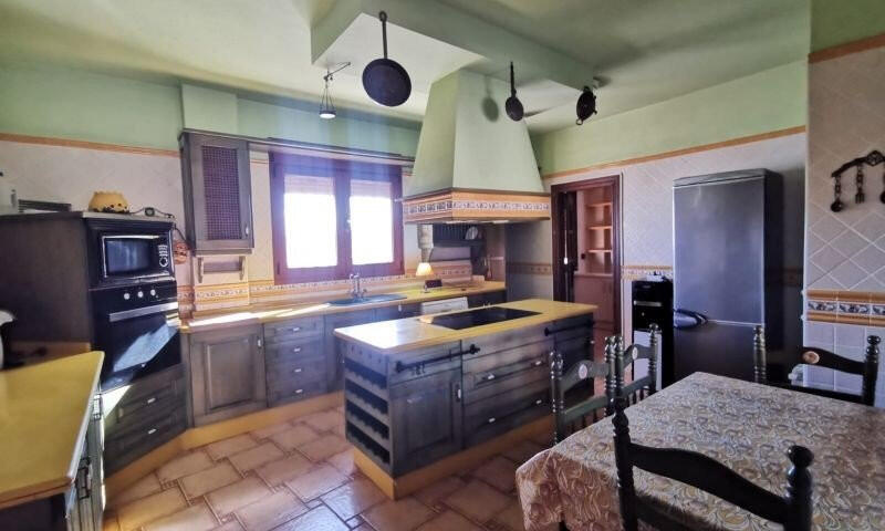 4 bedroom Villa for sale
