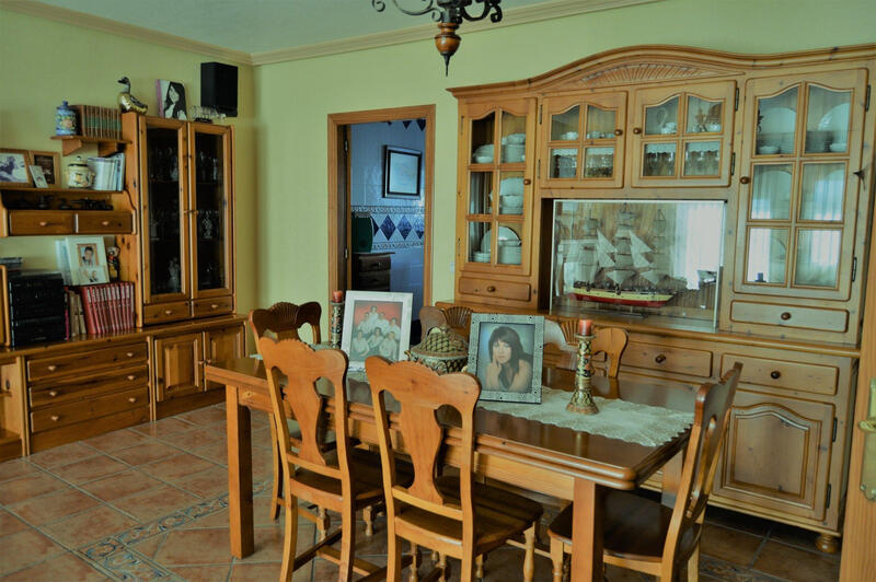 6 Cuarto Villa en venta