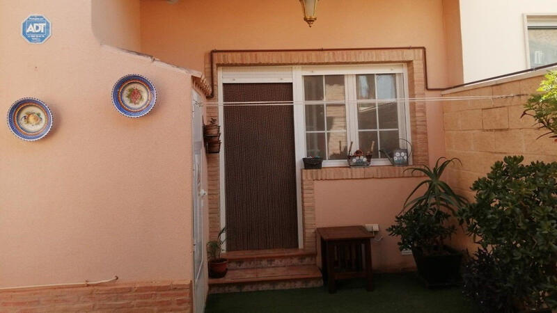 4 Cuarto Villa en venta