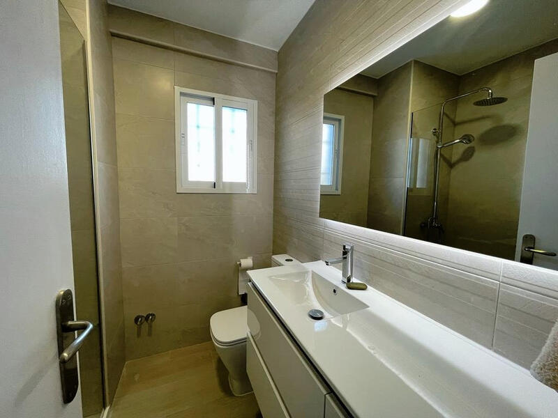 4 Schlafzimmer Appartement zu verkaufen