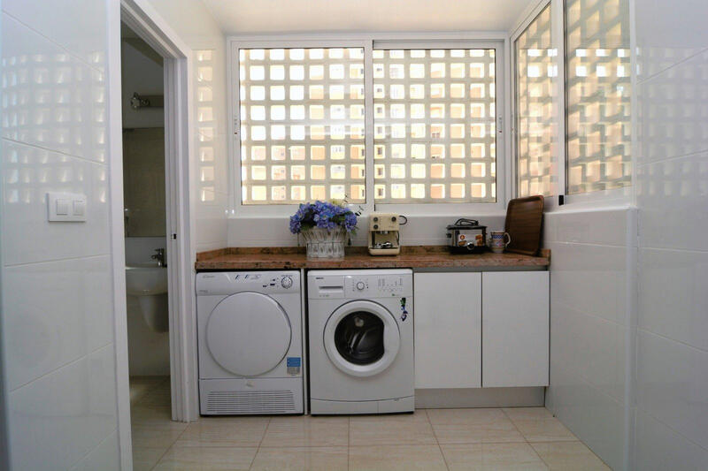 4 Schlafzimmer Appartement zu verkaufen