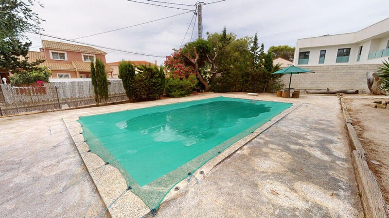 6 chambre Villa à vendre