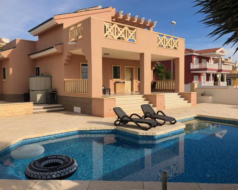 Villa zu verkaufen in Ciudad Quesada, Alicante