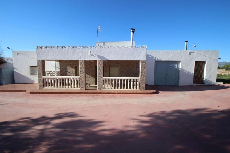 Villa Te koop in Yecla, Murcia