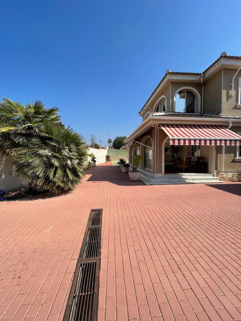 Villa à vendre dans La Marina, Alicante