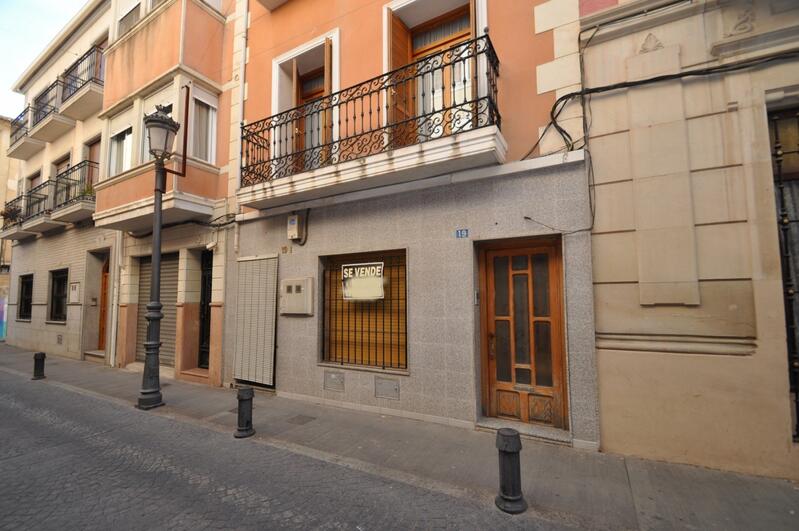 Stadthaus zu verkaufen in Novelda, Alicante