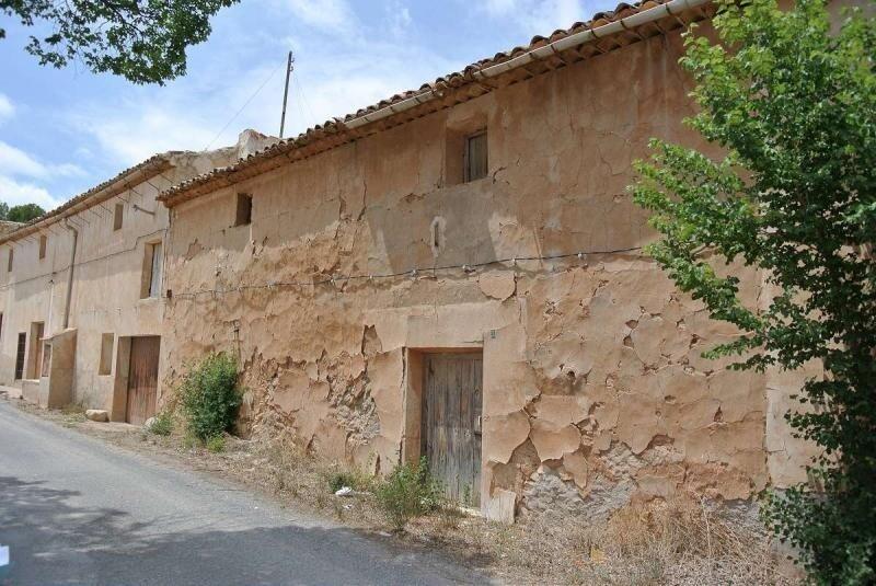 Деревенский Дом продается в Algueña, Alicante
