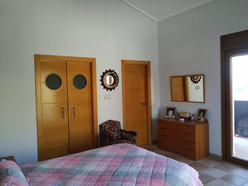 4 Schlafzimmer Villa zu verkaufen