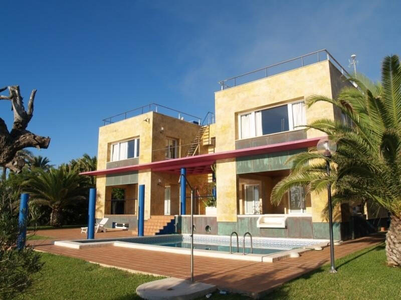 Villa en venta en Cabo Roig, Alicante