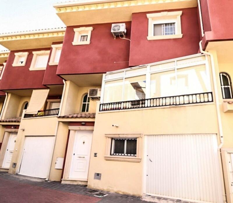 Byhus til salg i Catral, Alicante