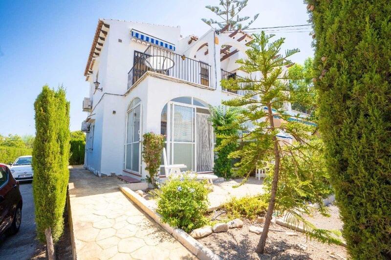 Apartment for sale in Los Balcones, Alicante