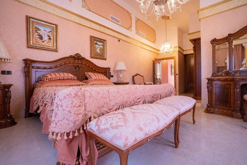 7 soveværelse Villa til salg