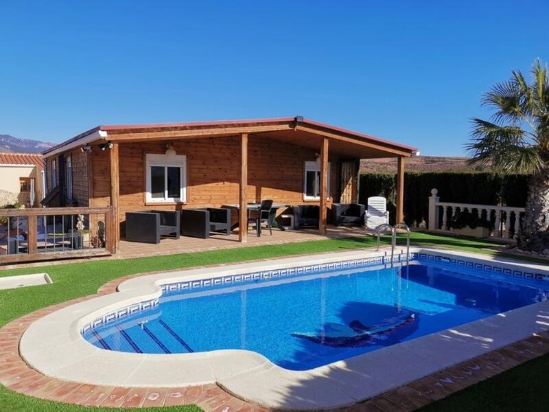 Country House for sale in Torrevieja, Alicante