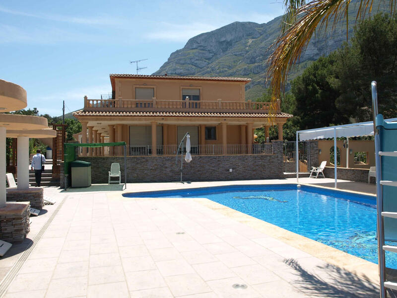 Villa for sale in Denia, Alicante