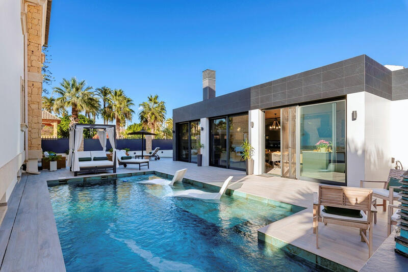 вилла продается в Jacarilla, Alicante