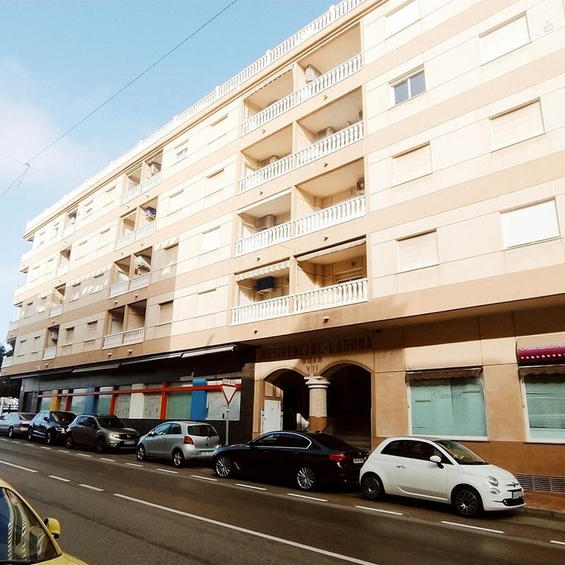 квартира продается в La Mata, Alicante
