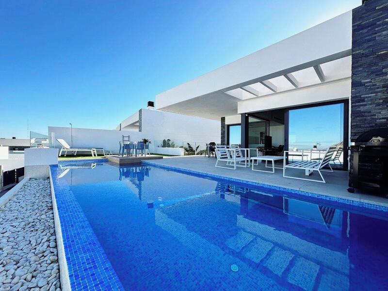 Villa til salg i Rojales, Alicante