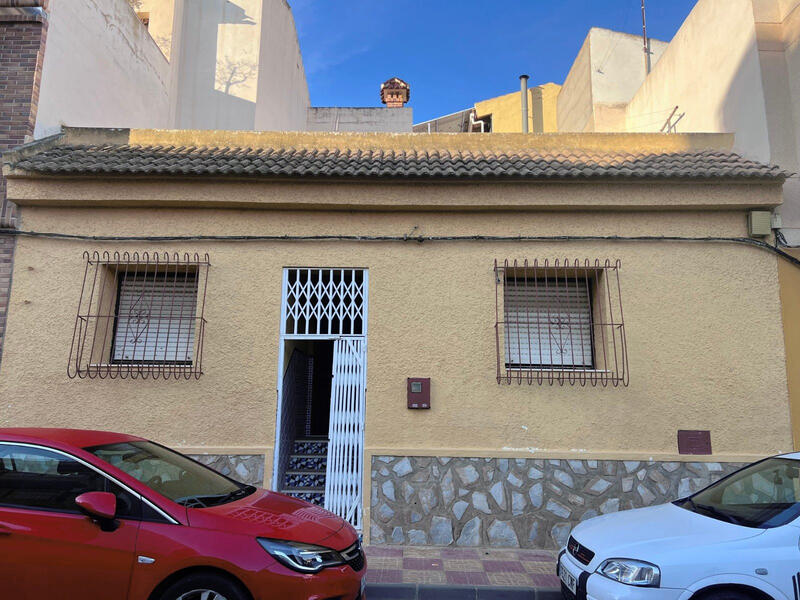 Maison de Ville à vendre dans Jacarilla, Alicante