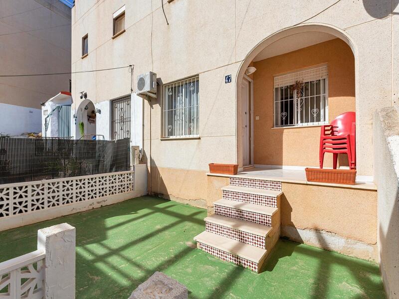 Apartamento en venta en Torrevieja, Alicante