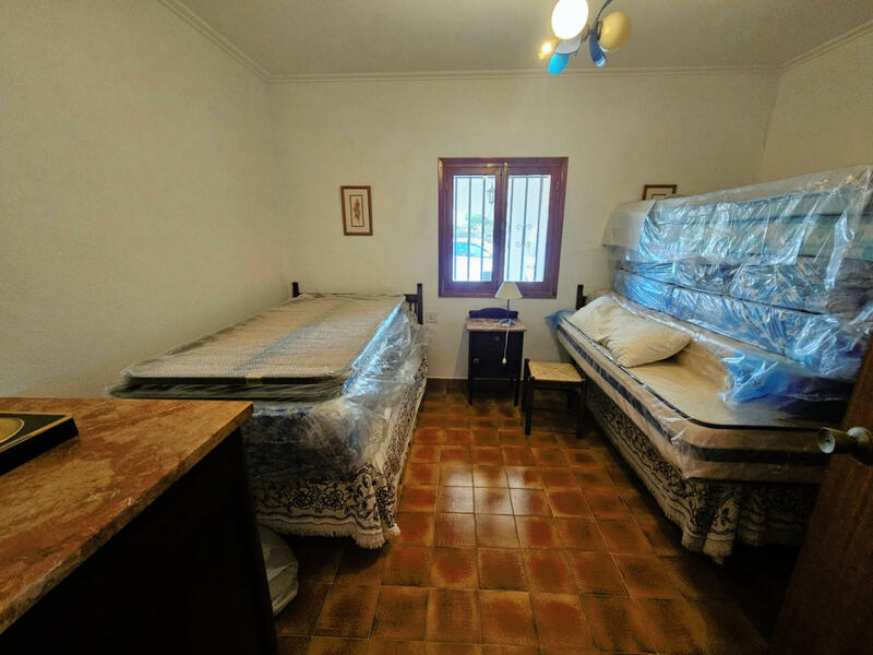 4 Cuarto Villa en venta