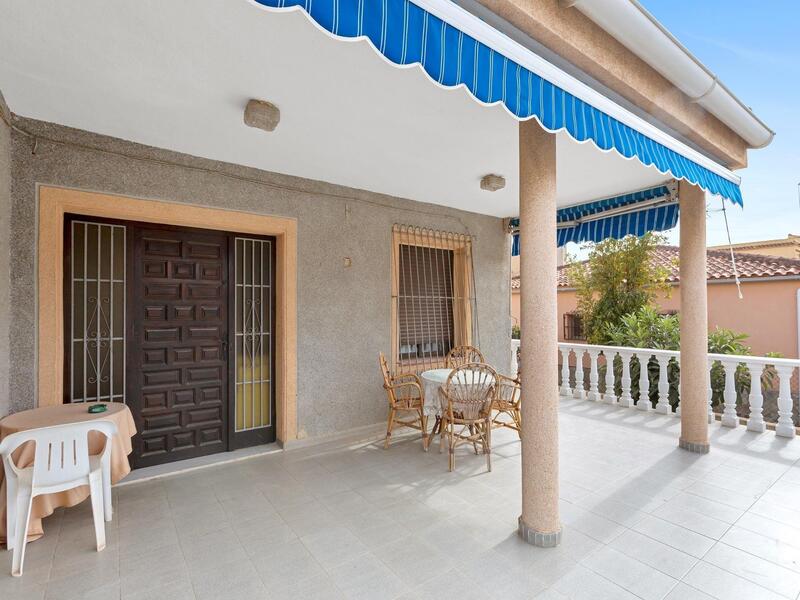 4 Cuarto Villa en venta