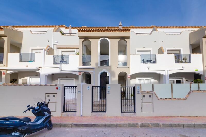 Villa til salg i San Pedro del Pinatar, Murcia