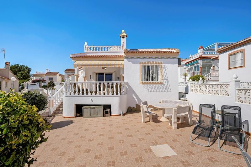 Villa zu verkaufen in Algorfa, Alicante