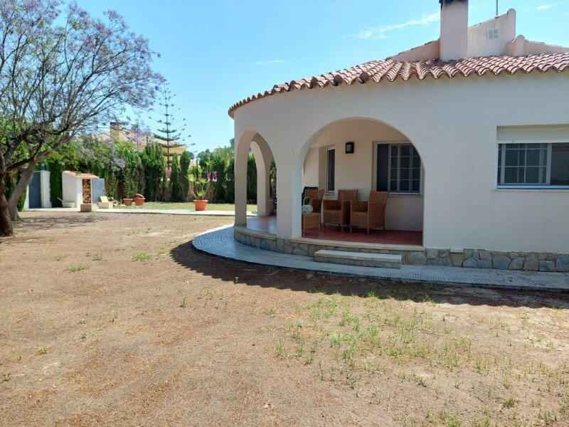 3 Cuarto Villa en venta