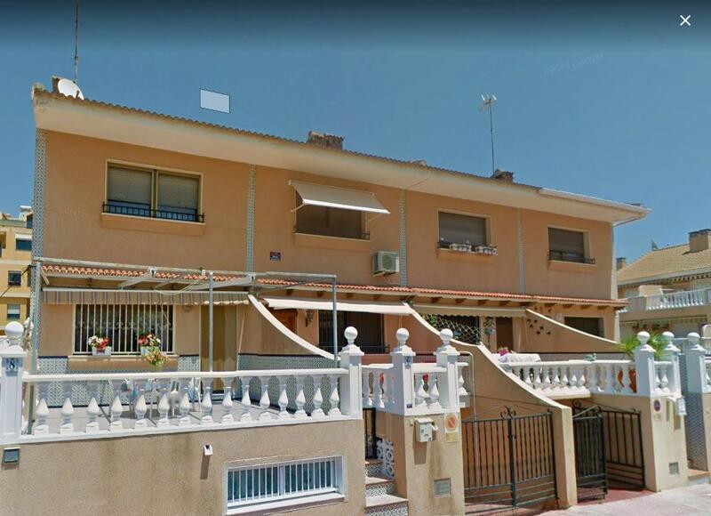 Townhouse for sale in Guardamar del Segura, Alicante