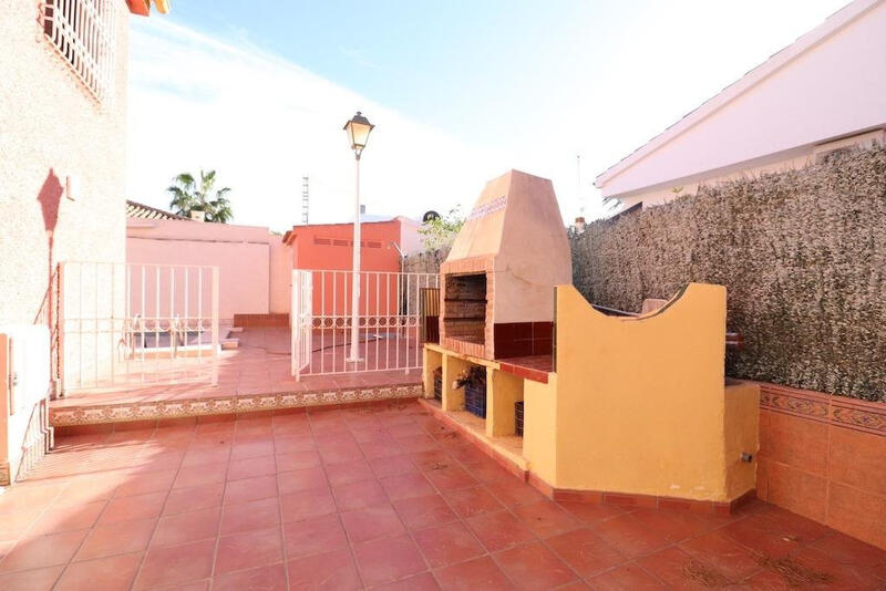 5 Cuarto Villa en venta