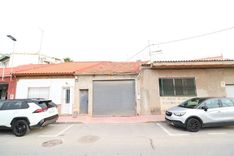 1 Cuarto Villa en venta