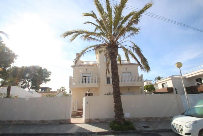 Villa à vendre dans Orihuela Costa, Alicante