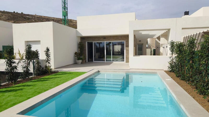 3 bedroom Villa for sale