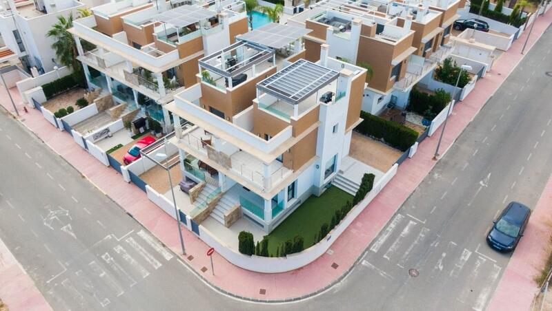 Maison de Ville à vendre dans Ciudad Quesada, Alicante