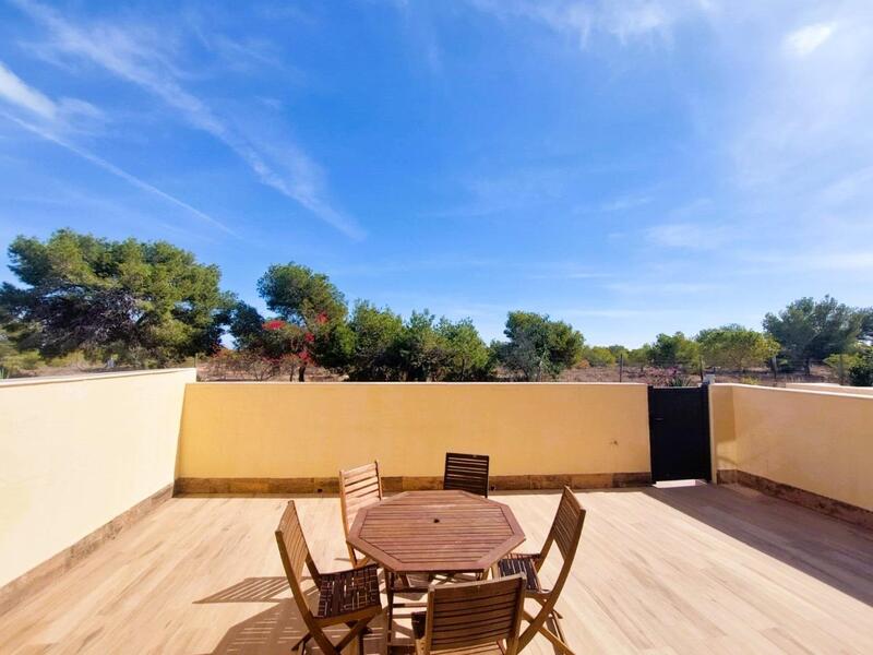 Villa for sale in Torrevieja, Alicante