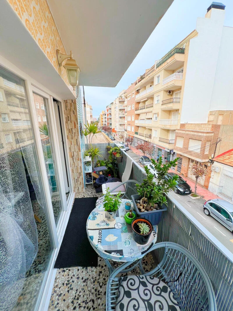 Appartement zu verkaufen in Torrevieja, Alicante