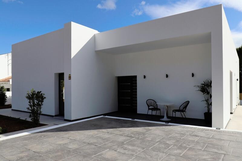 Villa til salgs i Altea, Alicante