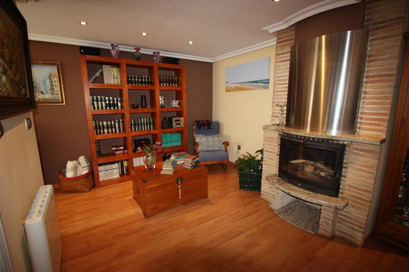 4 bedroom Villa for sale