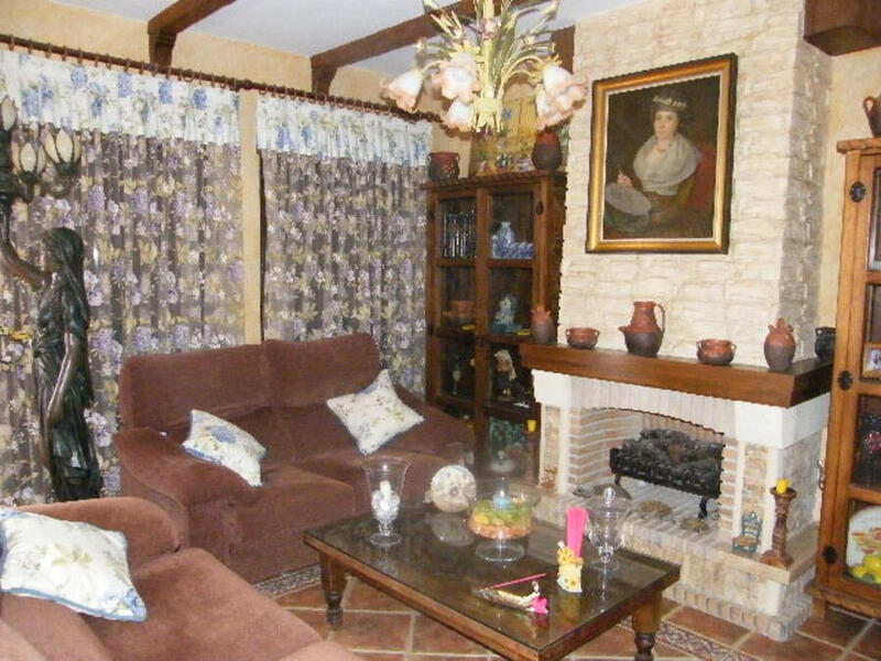 6 slaapkamer Gezinswoning Te koop