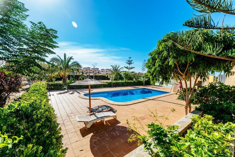 Villa for sale in Los Montesinos, Alicante